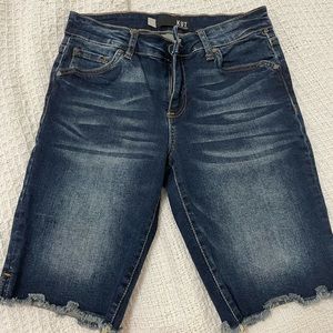 Sz 2 Kut from the Kloth Denim Shorts